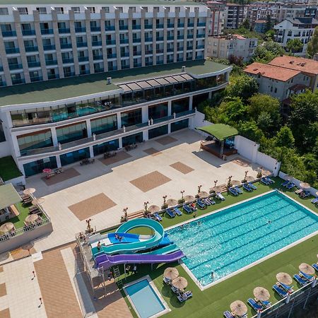 Ramada Resort By Wyndham Unye Eksteriør bilde