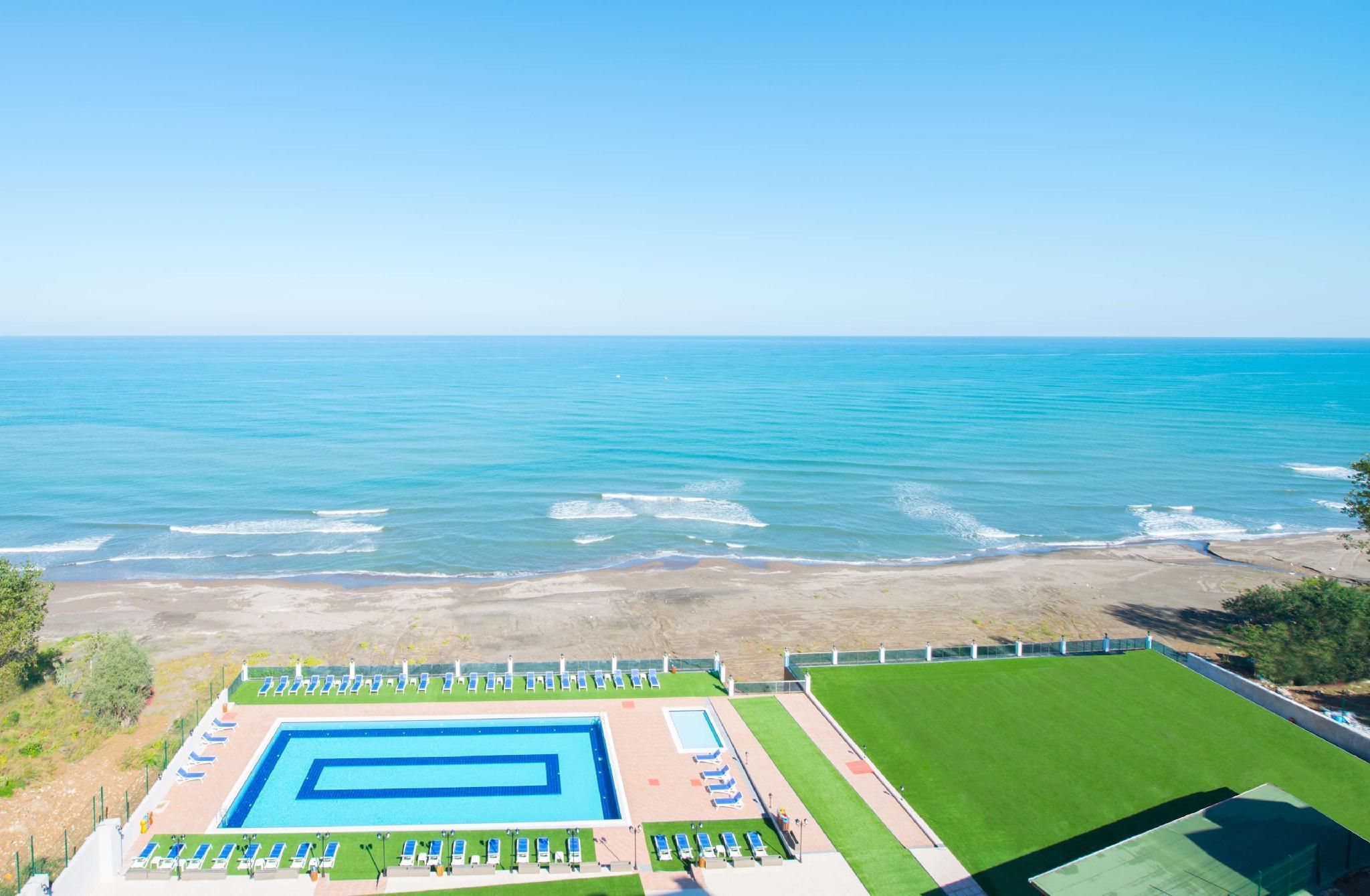 Ramada Resort By Wyndham Unye Eksteriør bilde
