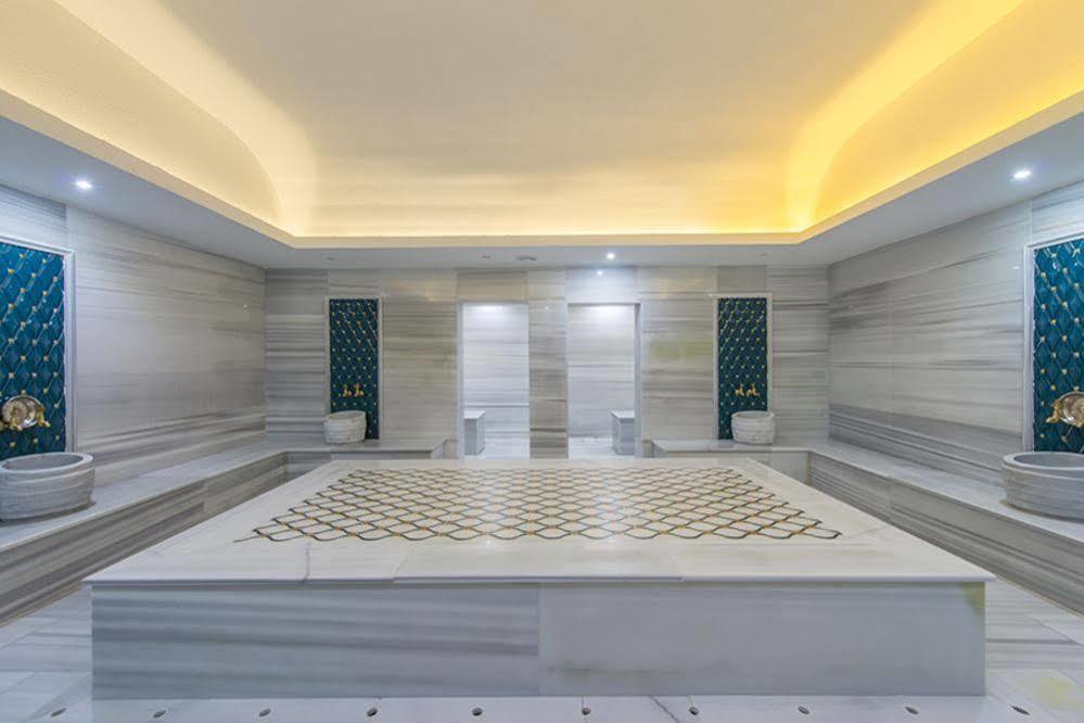 Ramada Resort By Wyndham Unye Eksteriør bilde